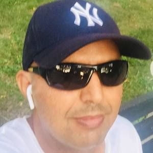 Meet your Posher, Abu